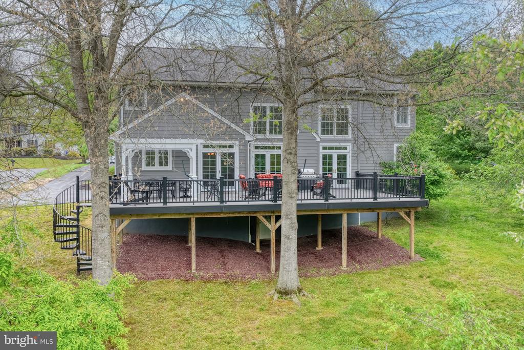 357 WILLITS WAY