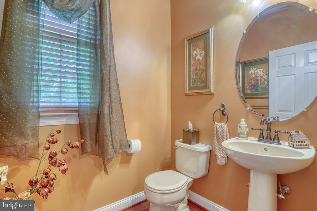 357 WILLITS WAY