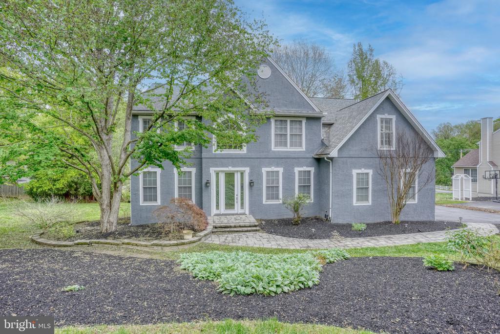 357 WILLITS WAY