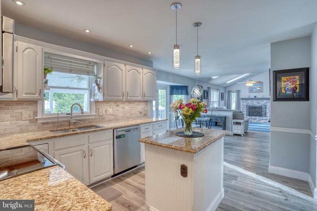 3847 ROTHERFIELD LANE