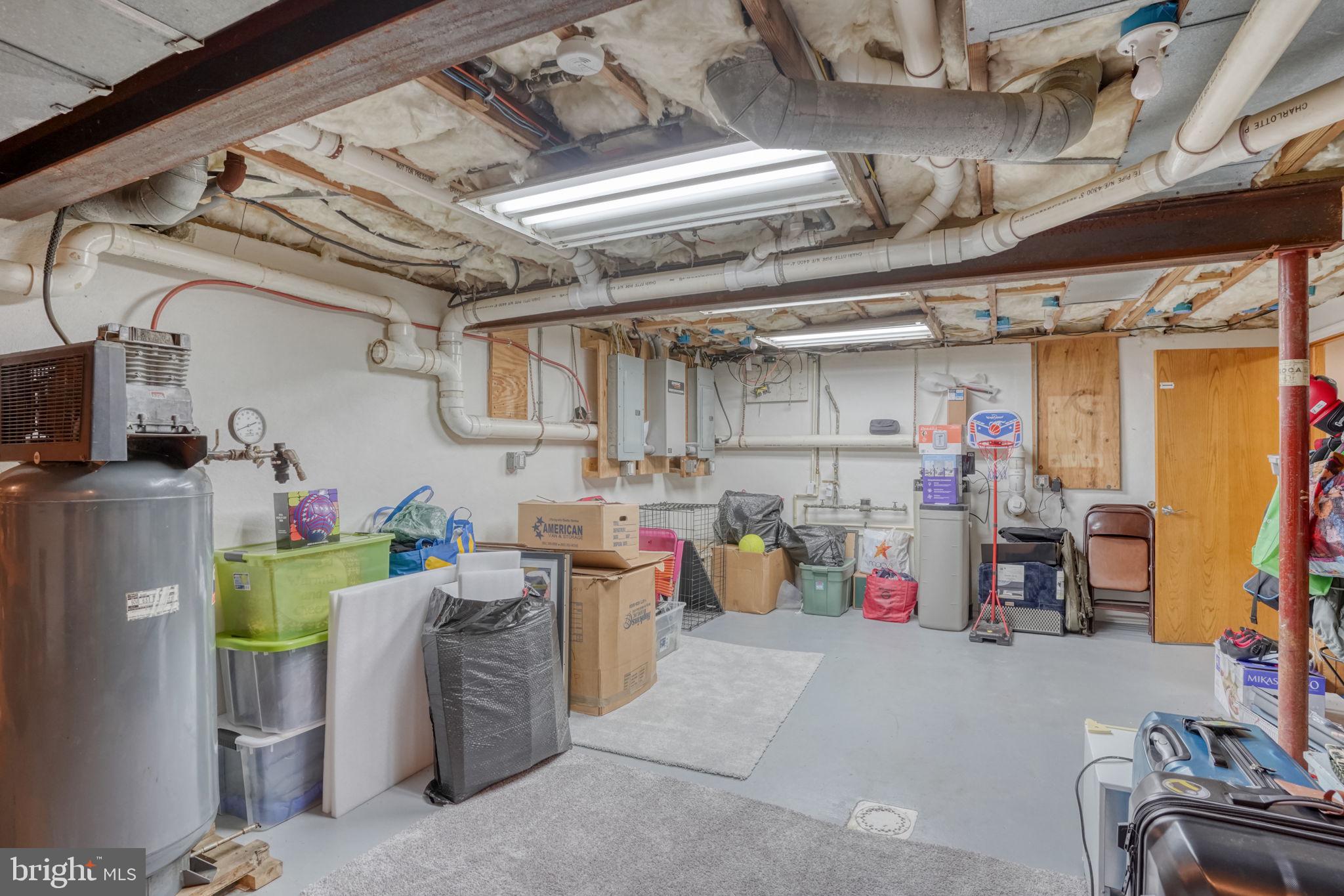 3847 ROTHERFIELD LANE