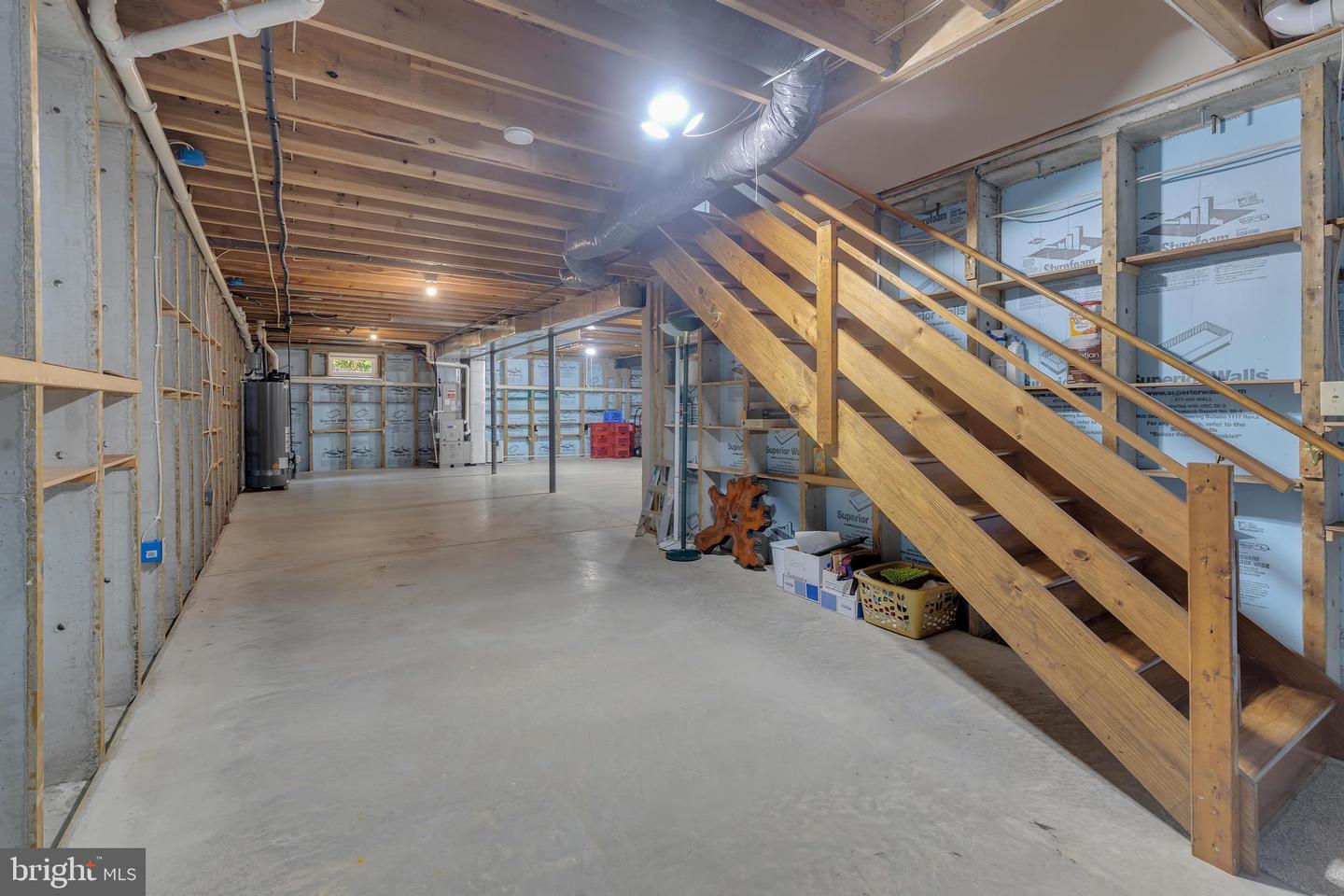 210 Broadmoor Dr