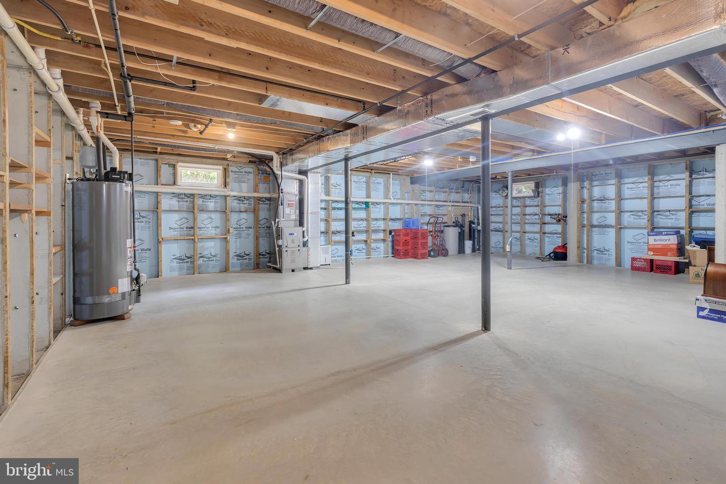 210 Broadmoor Dr