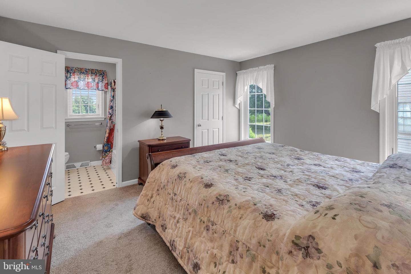 210 Broadmoor Dr