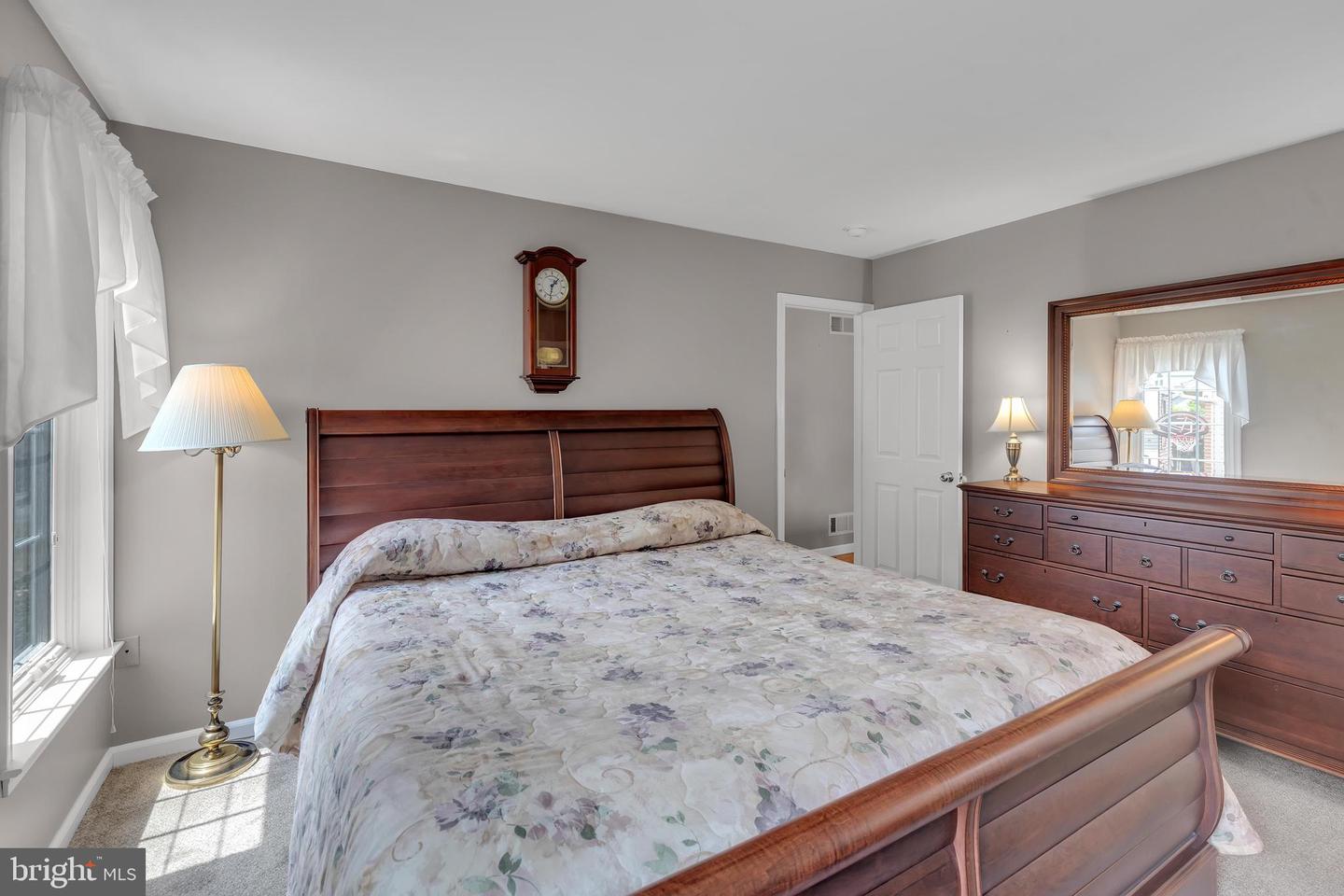210 Broadmoor Dr