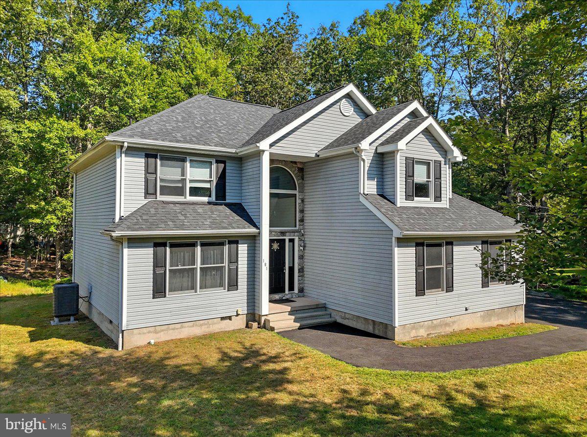 190 Sandlewood Dr