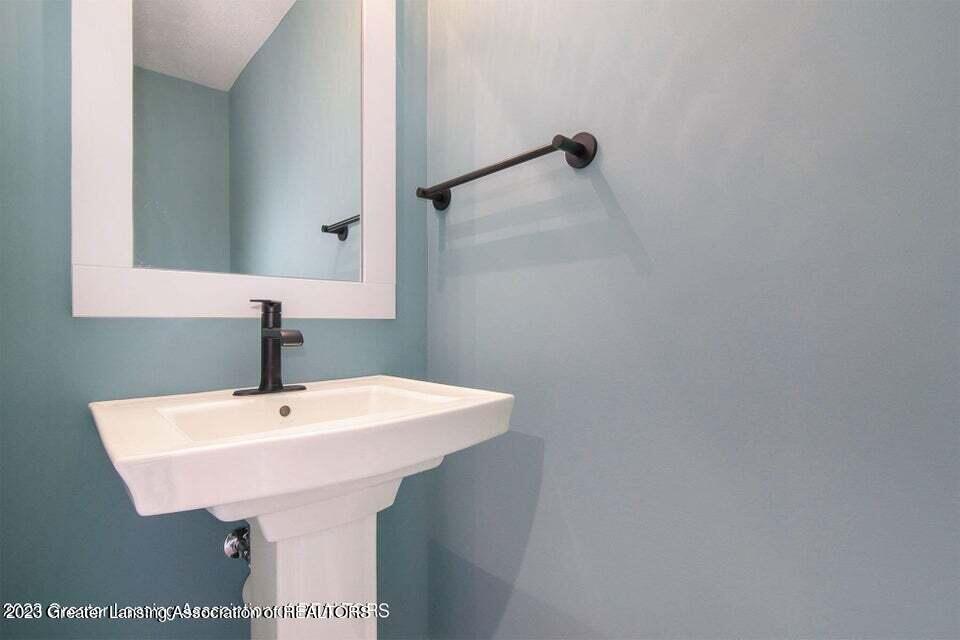 2294 W Gallant Fox Way, St. Johns