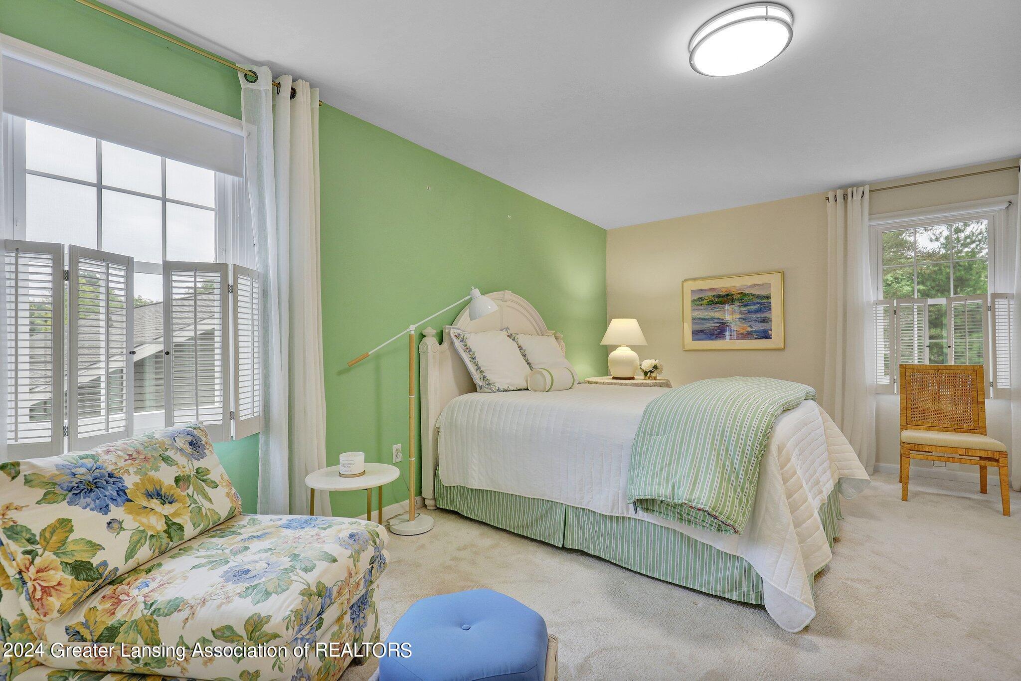 1241 Glenmeadow Lane