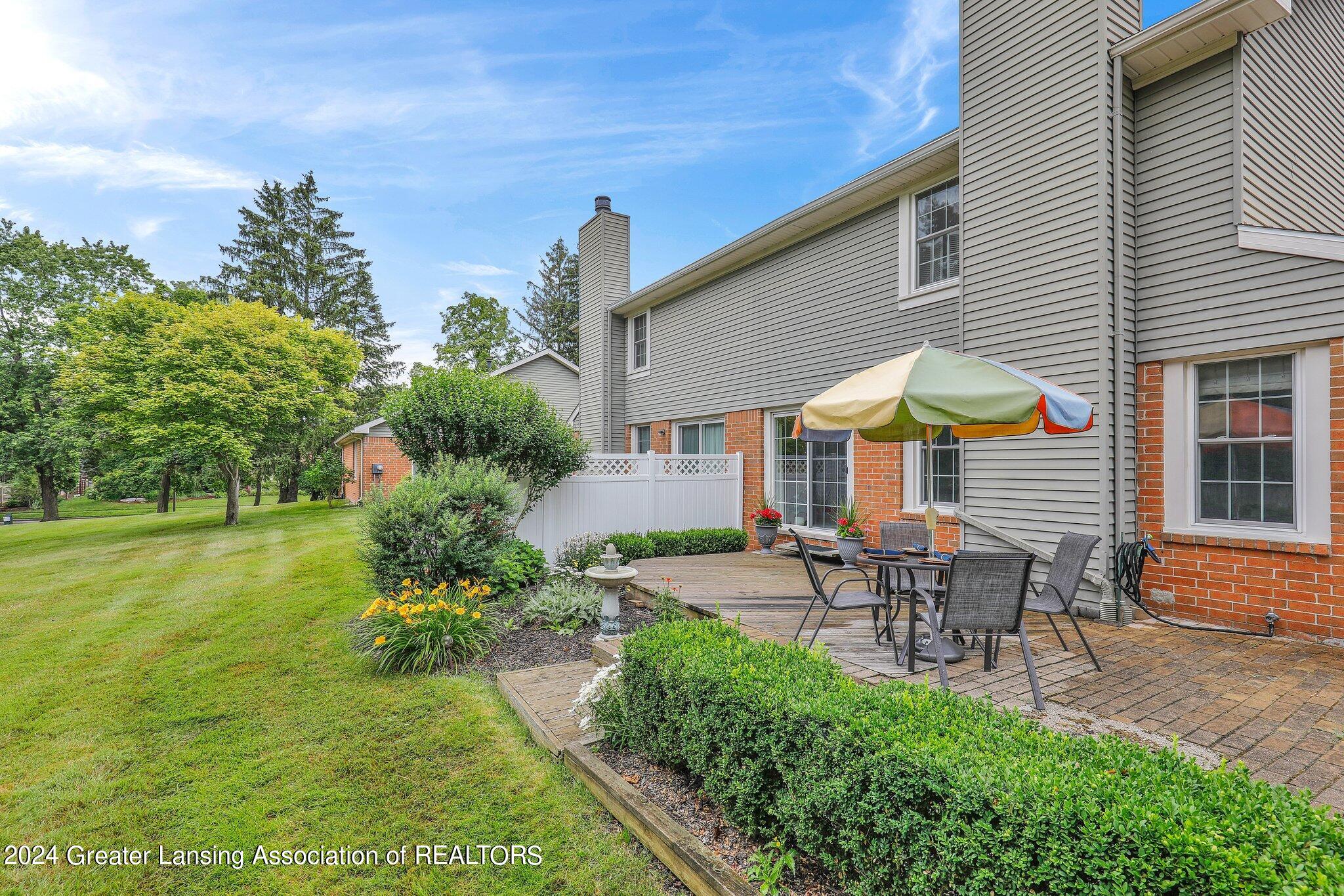1241 Glenmeadow Lane