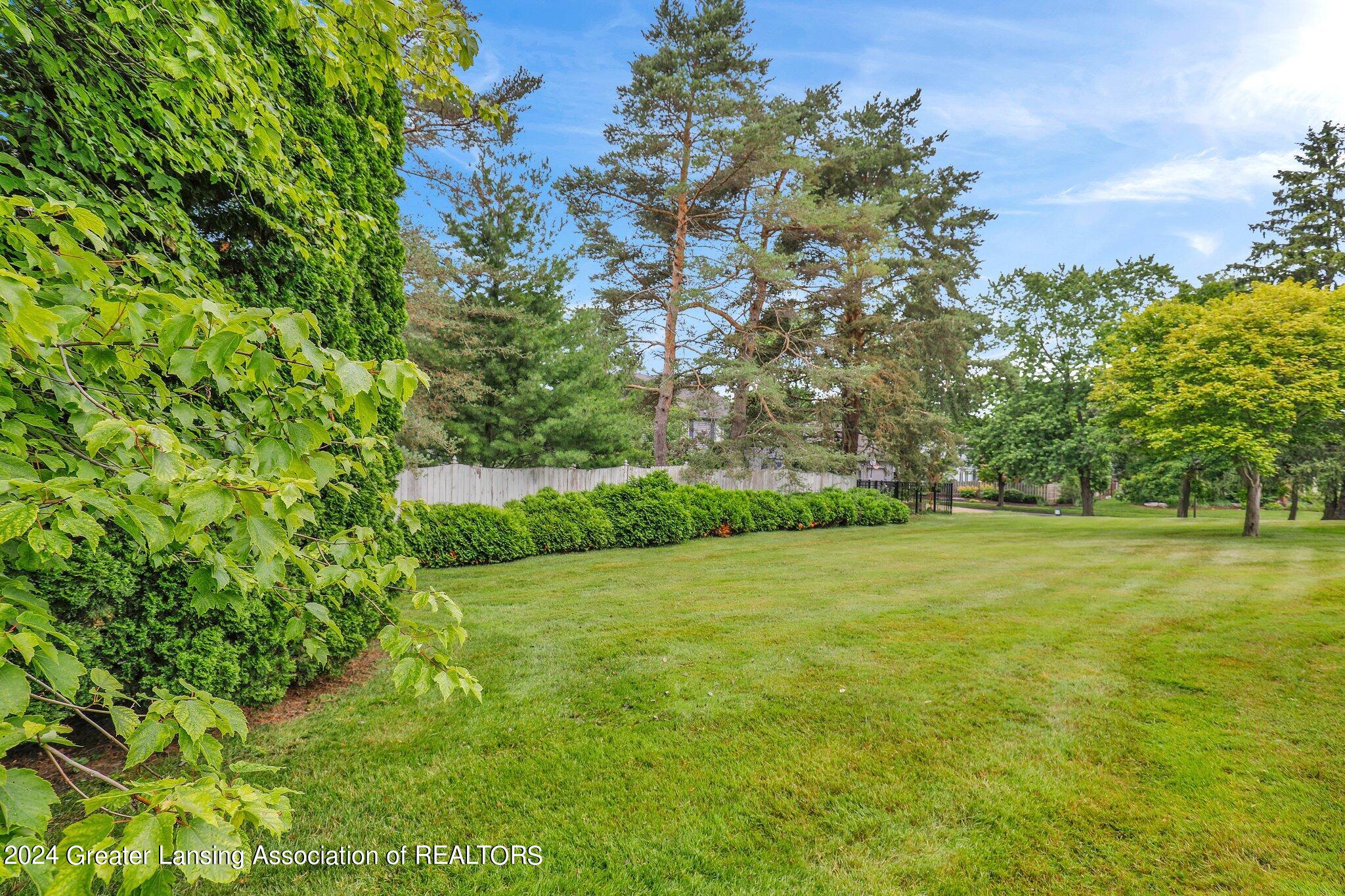1241 Glenmeadow Lane