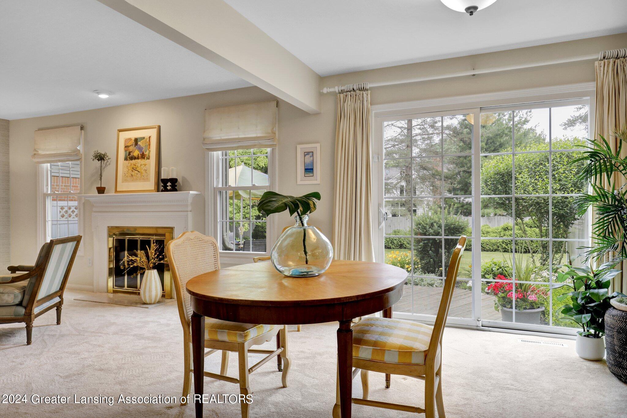 1241 Glenmeadow Lane