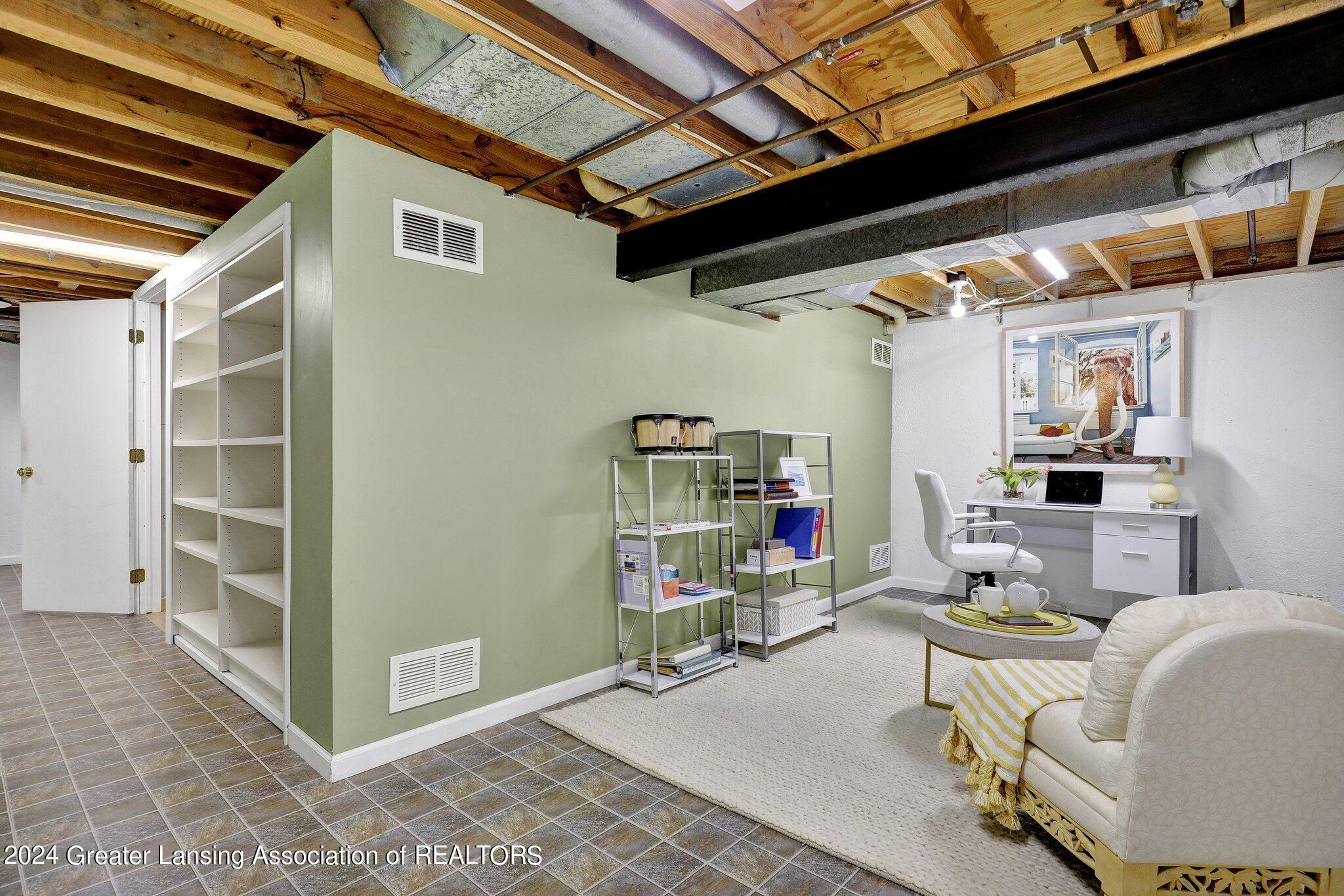 1241 Glenmeadow Lane