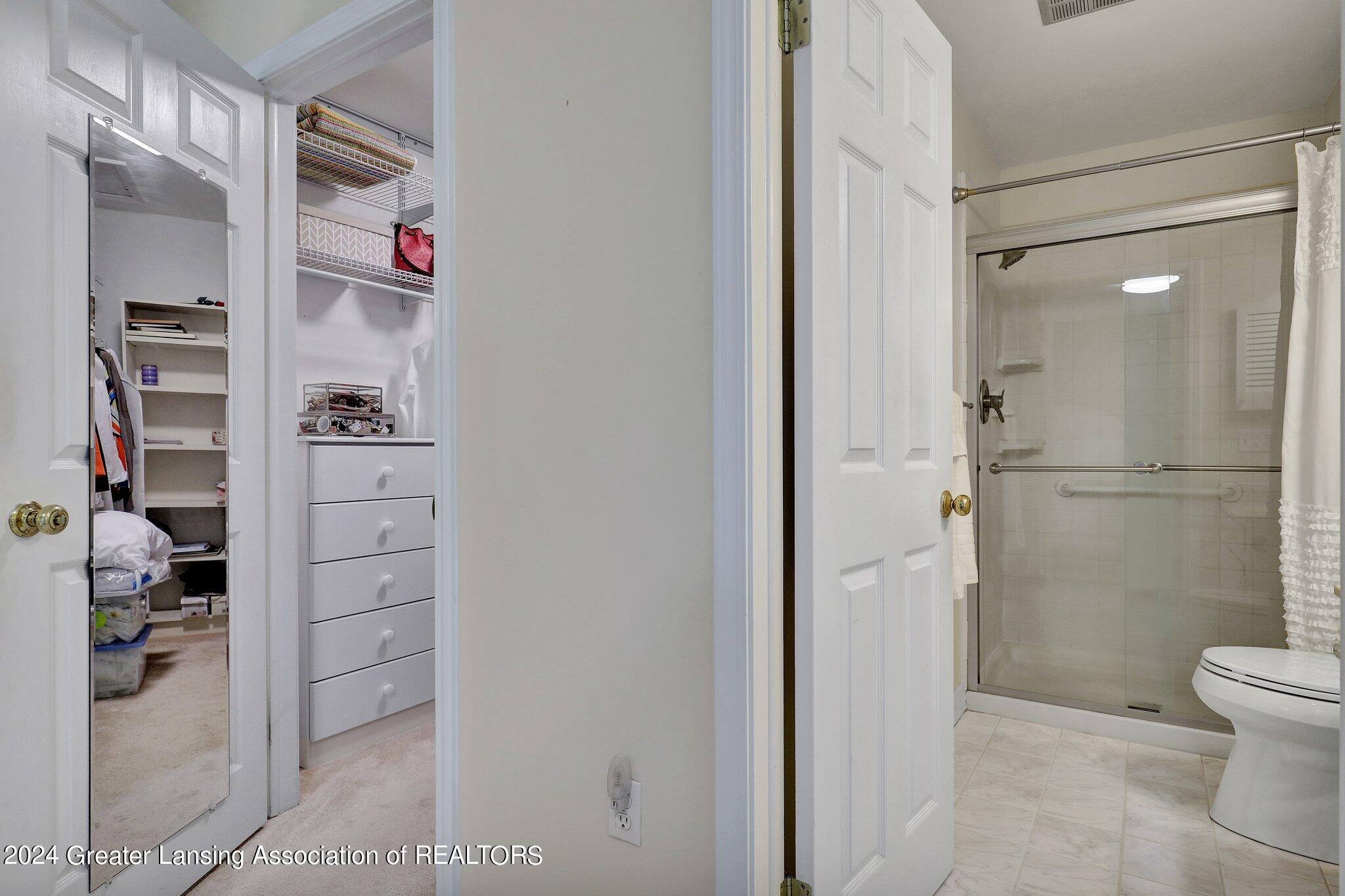 1241 Glenmeadow Lane