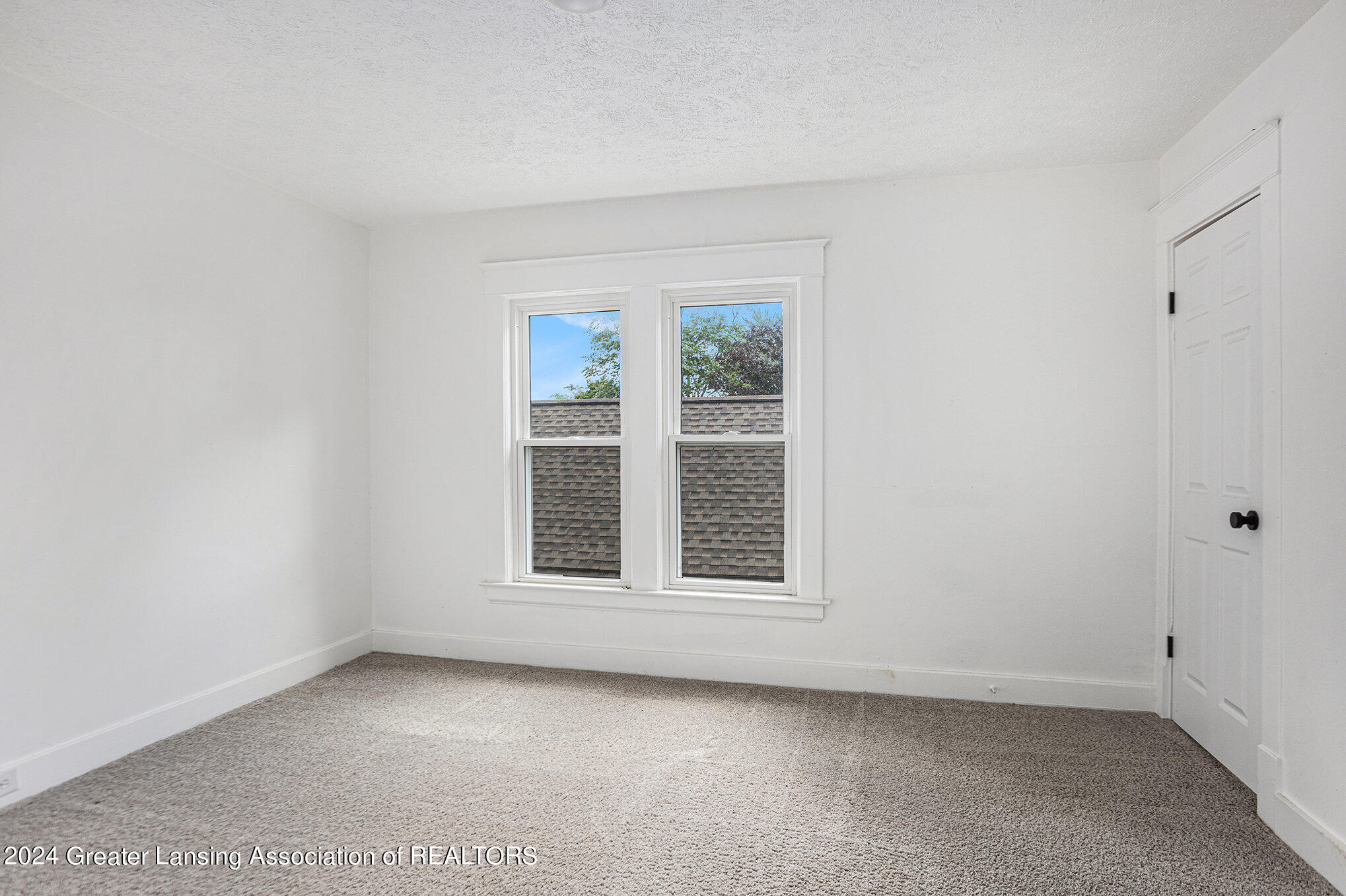 1218 SW Whiting Street