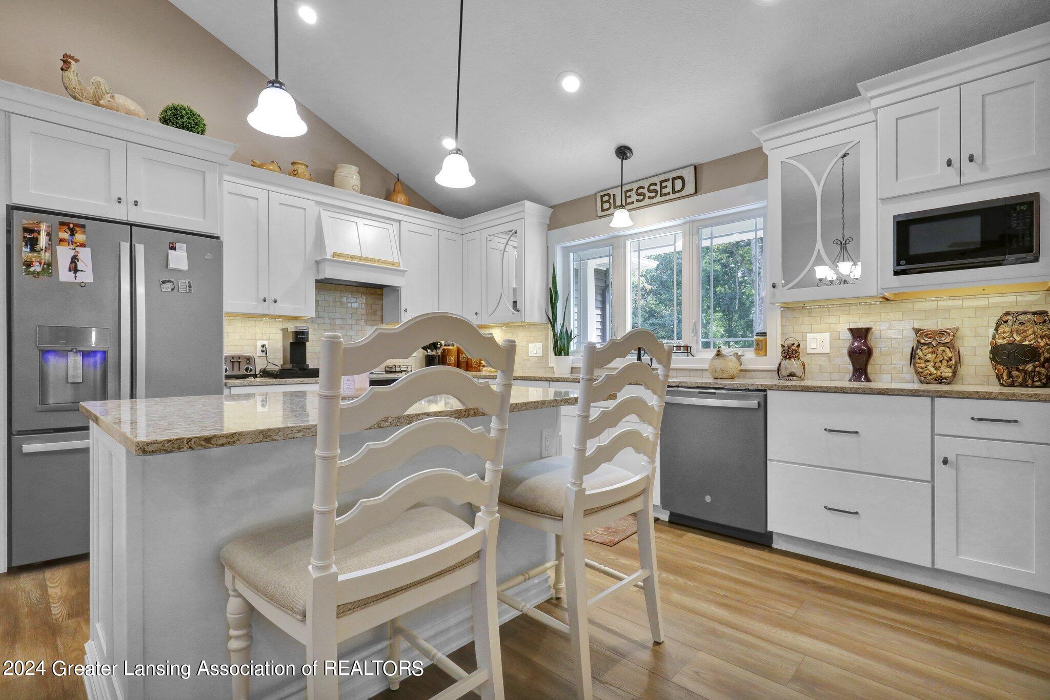 6235 E Round Lake Road