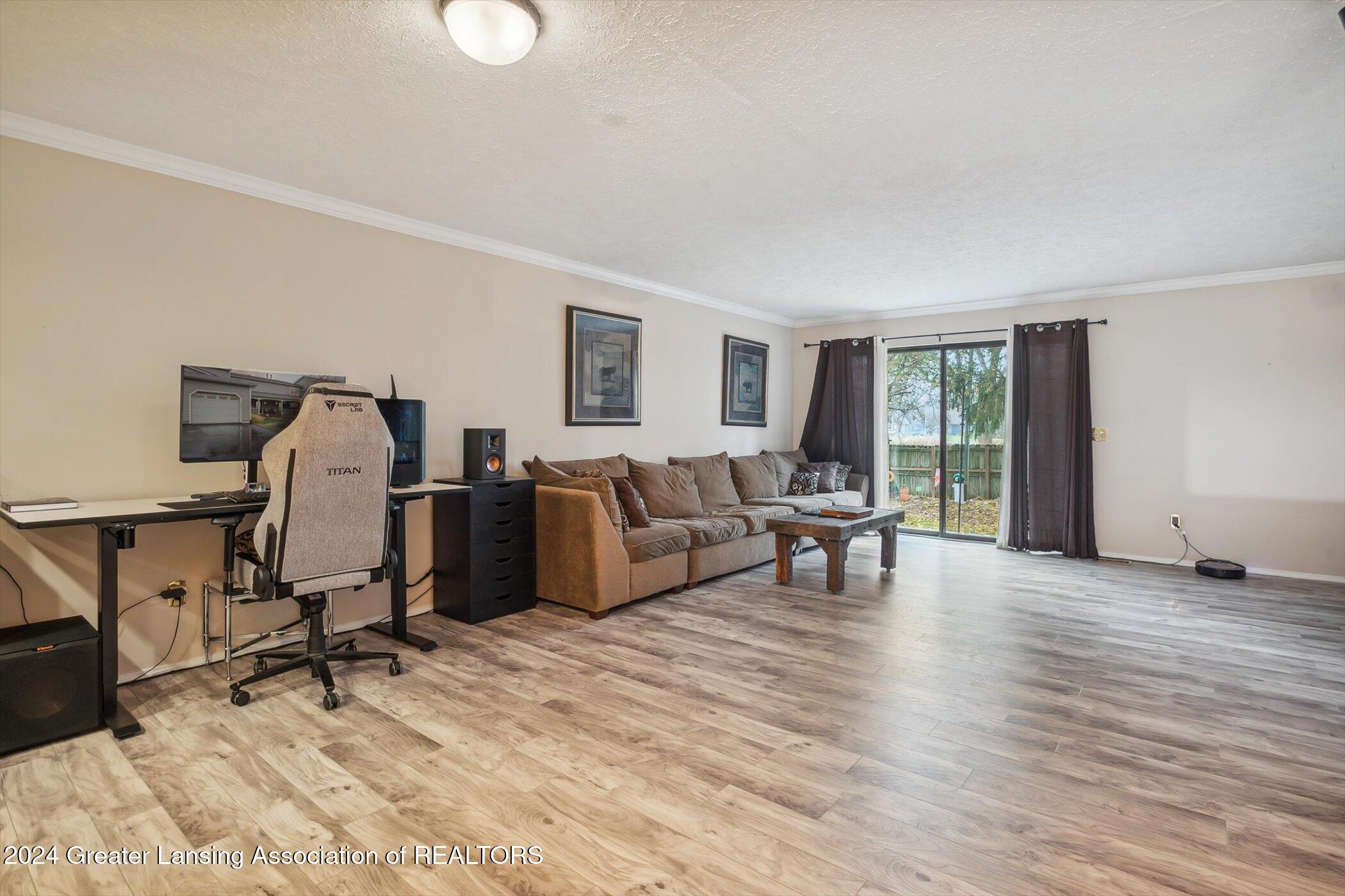 1243 Zimmer Place