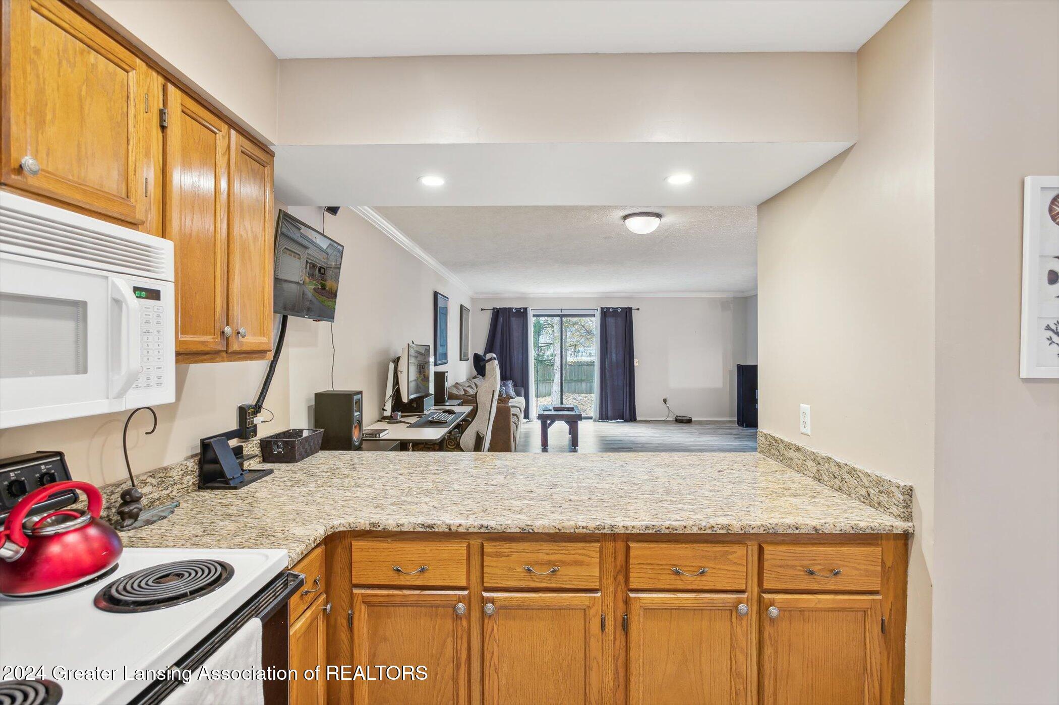 1243 Zimmer Place