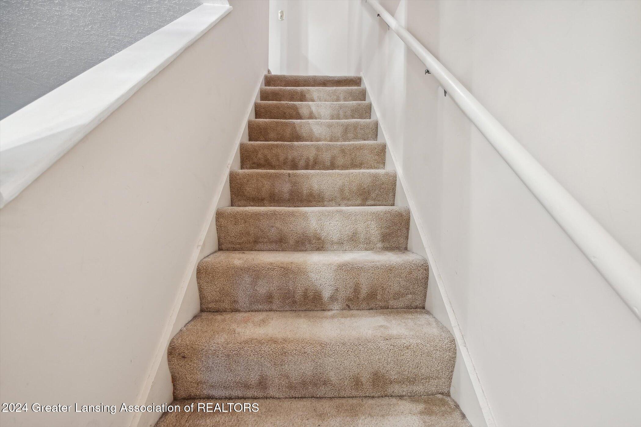 1243 Zimmer Place