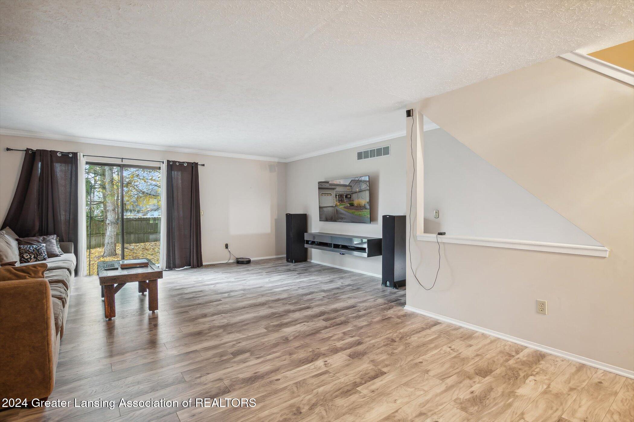 1243 Zimmer Place