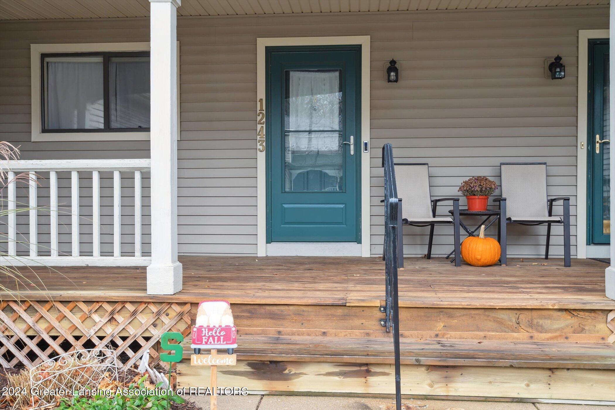 1243 Zimmer Place