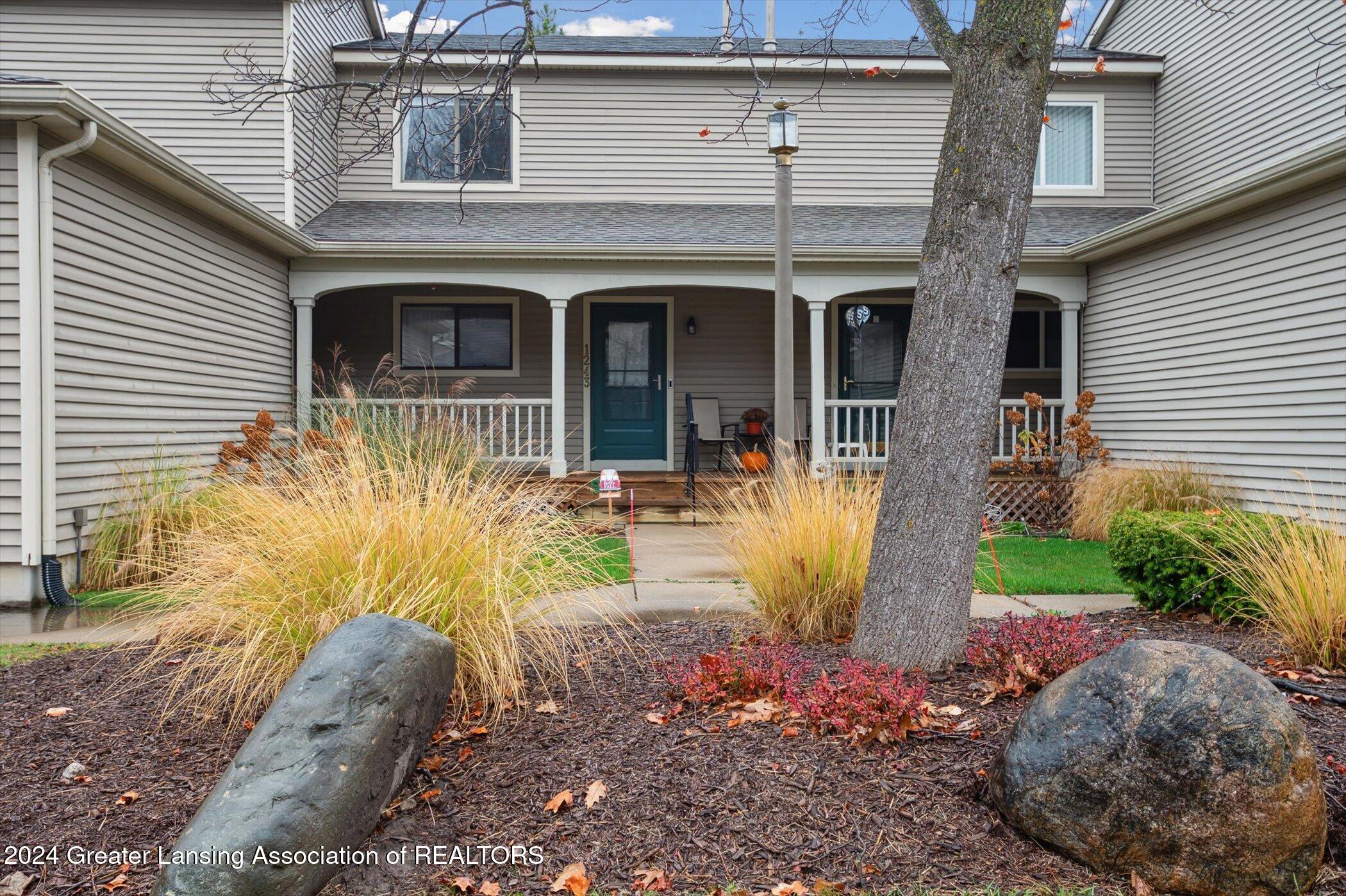 1243 Zimmer Place