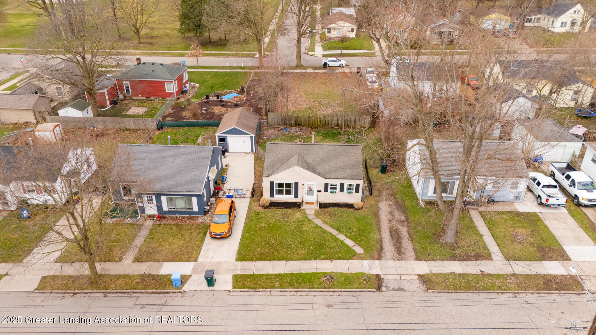 1617 Roselawn Avenue