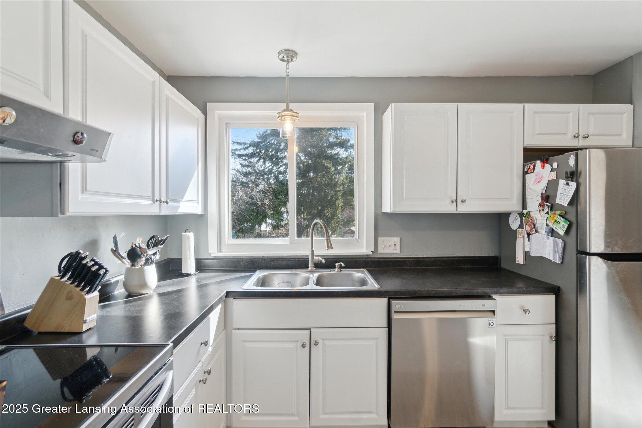 1814 Springfield Lane