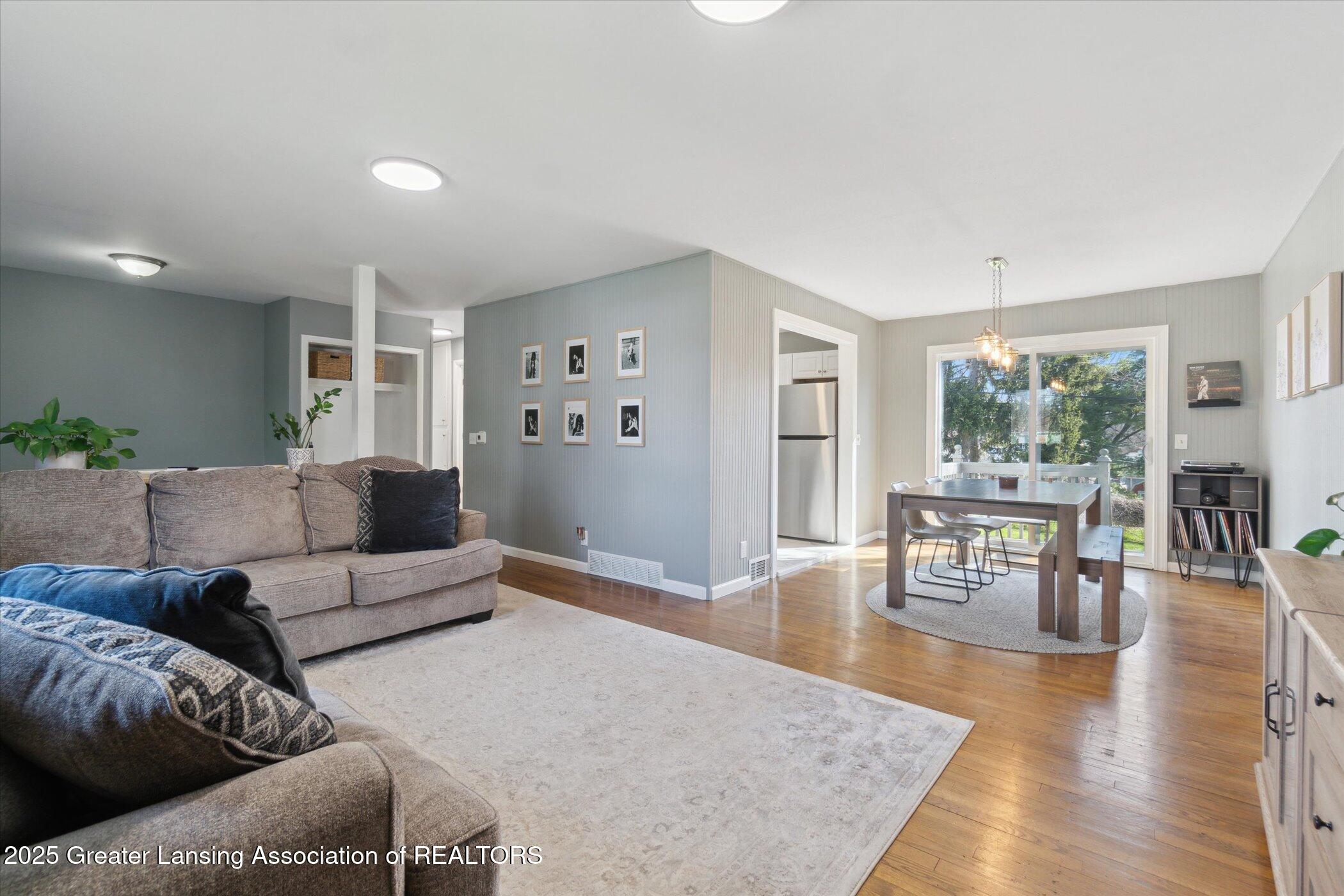 1814 Springfield Lane