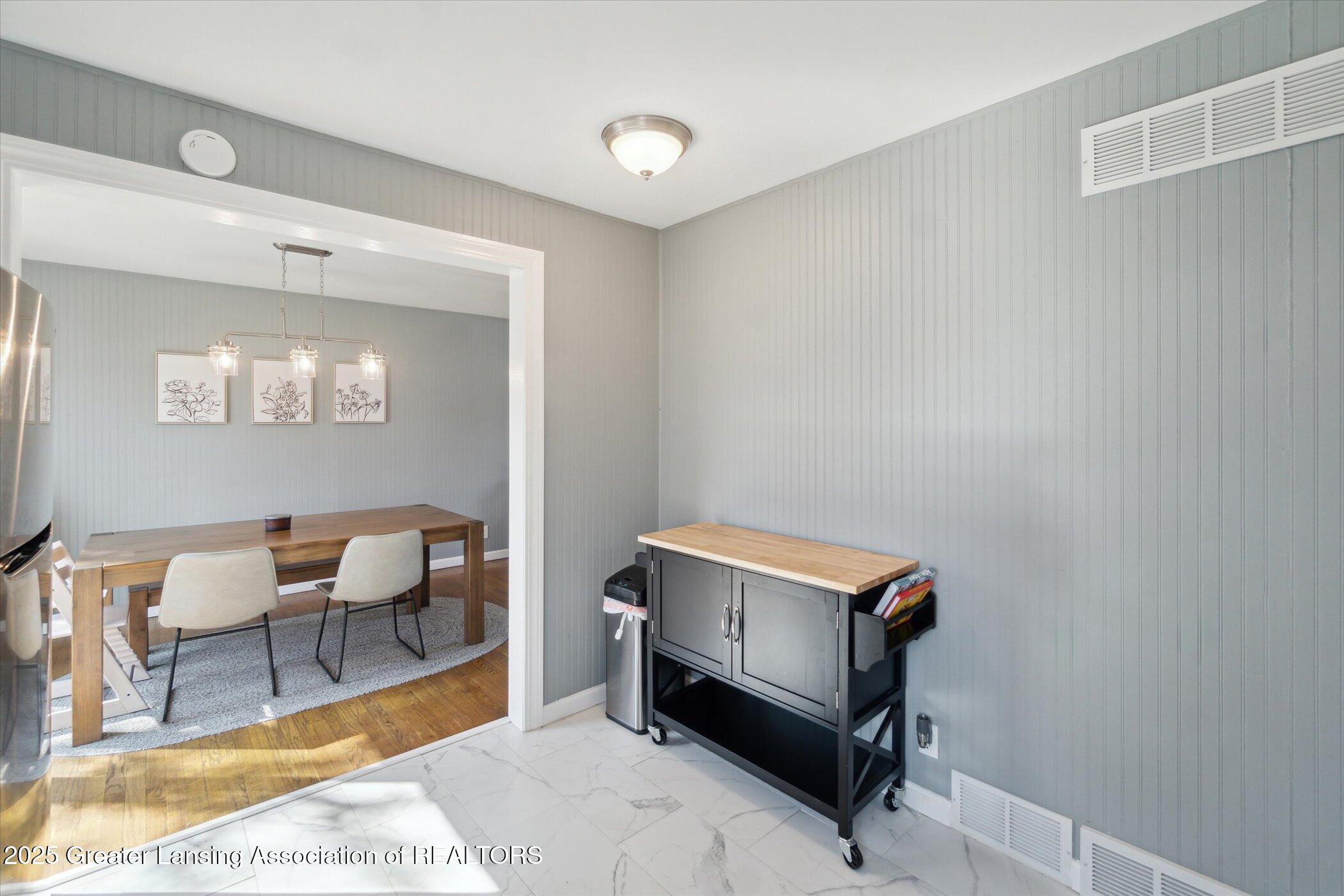 1814 Springfield Lane