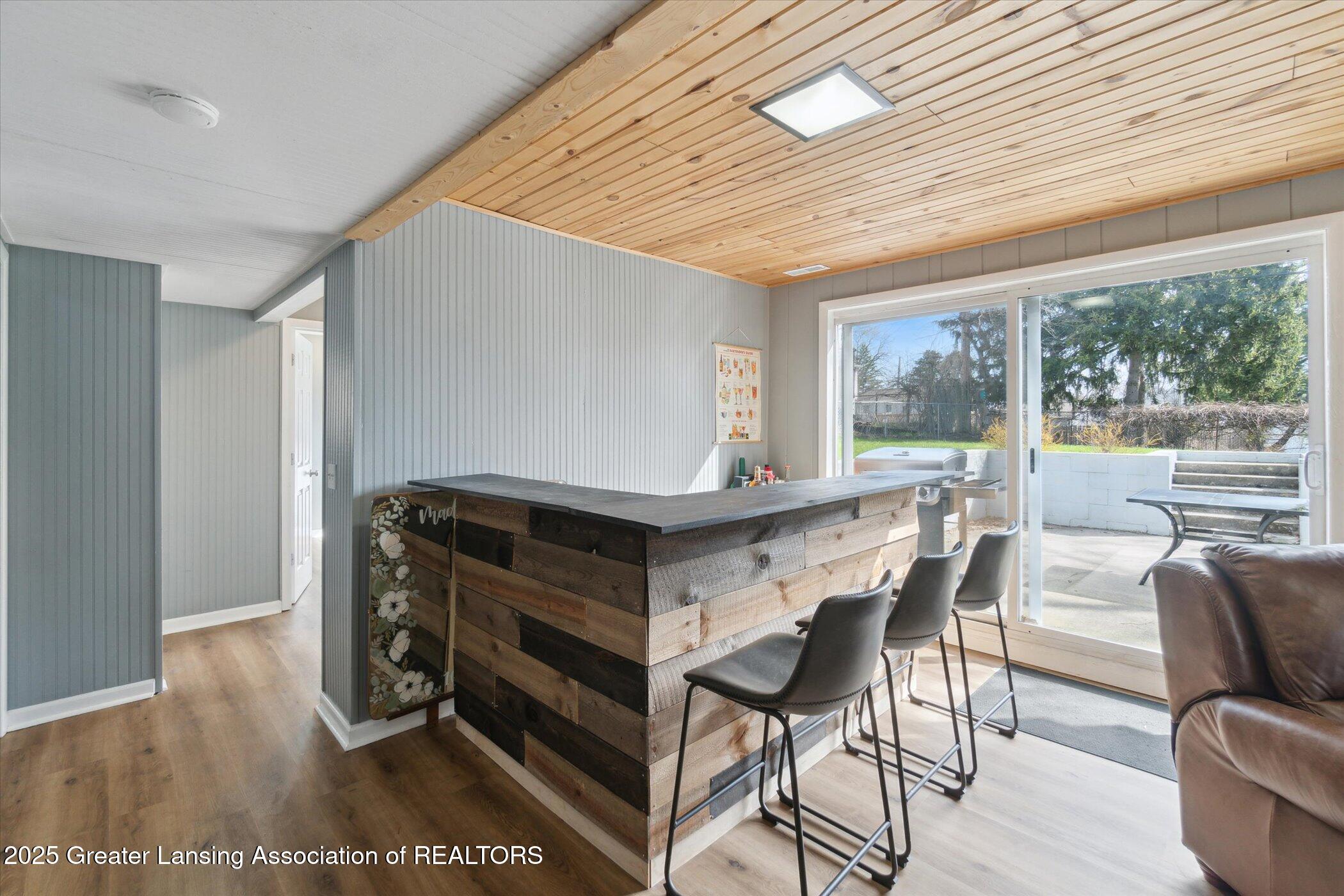 1814 Springfield Lane