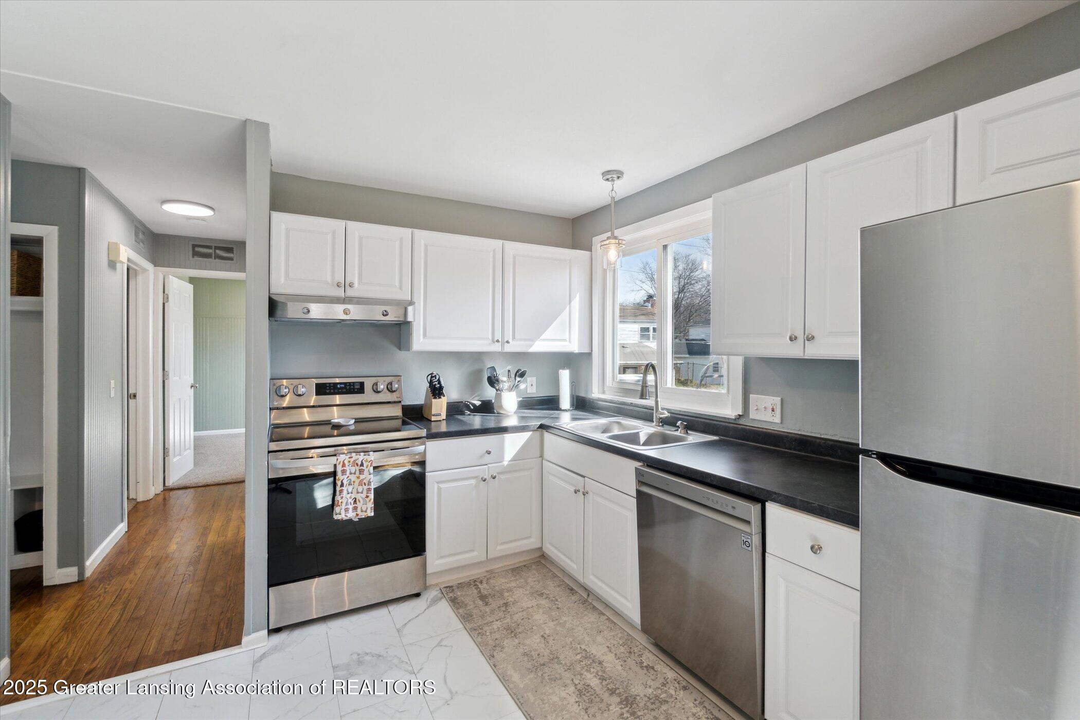 1814 Springfield Lane