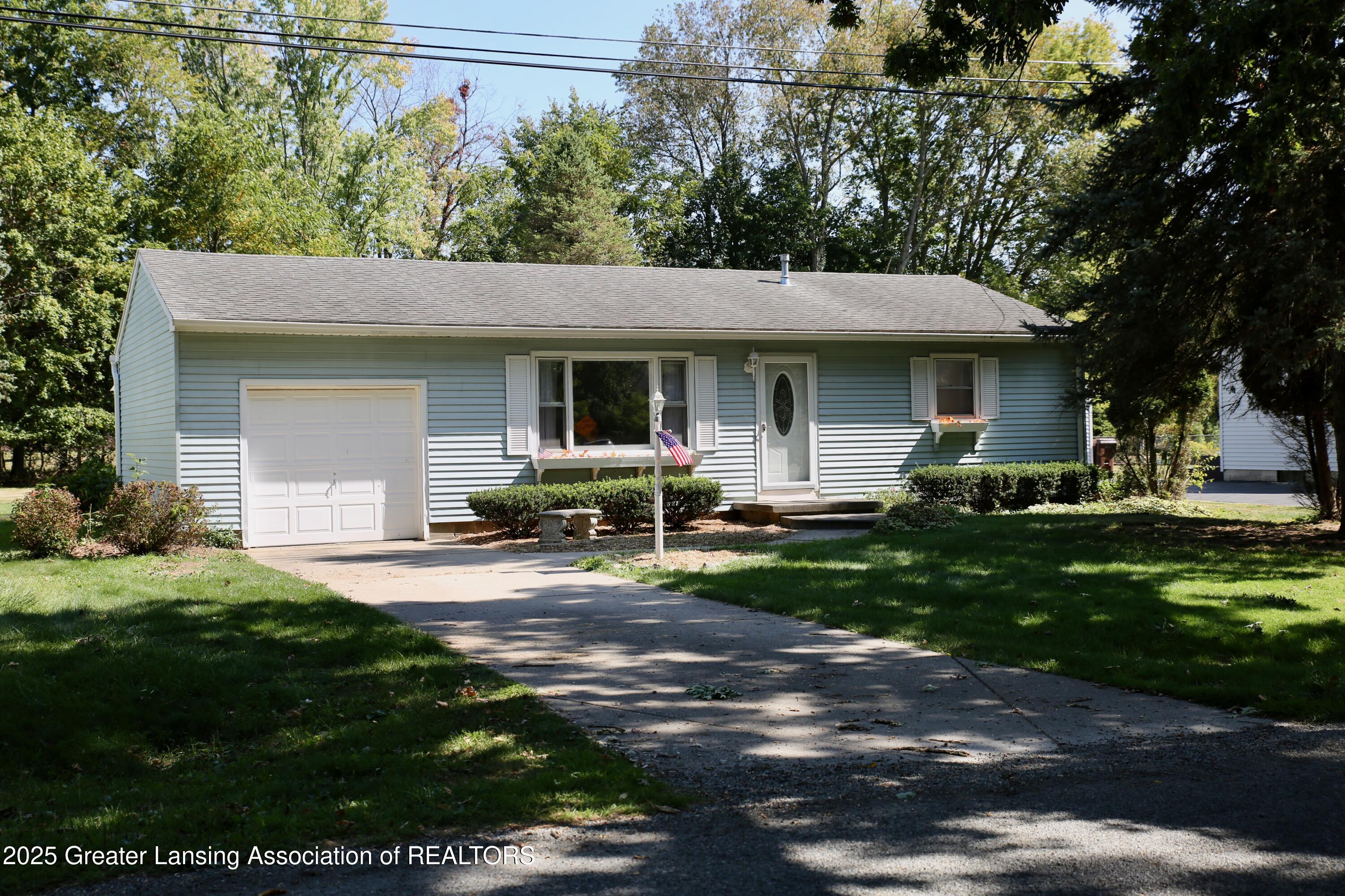 1946 Gunn Road