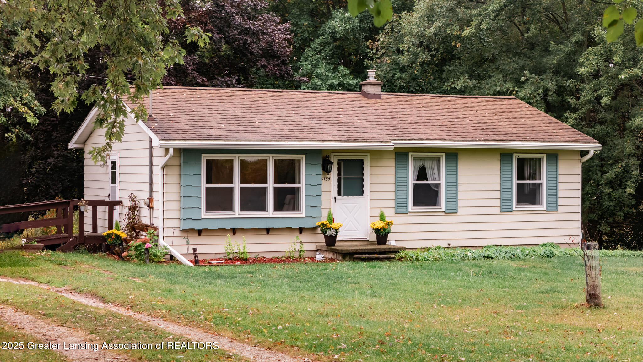 4755 Carlisle Highway