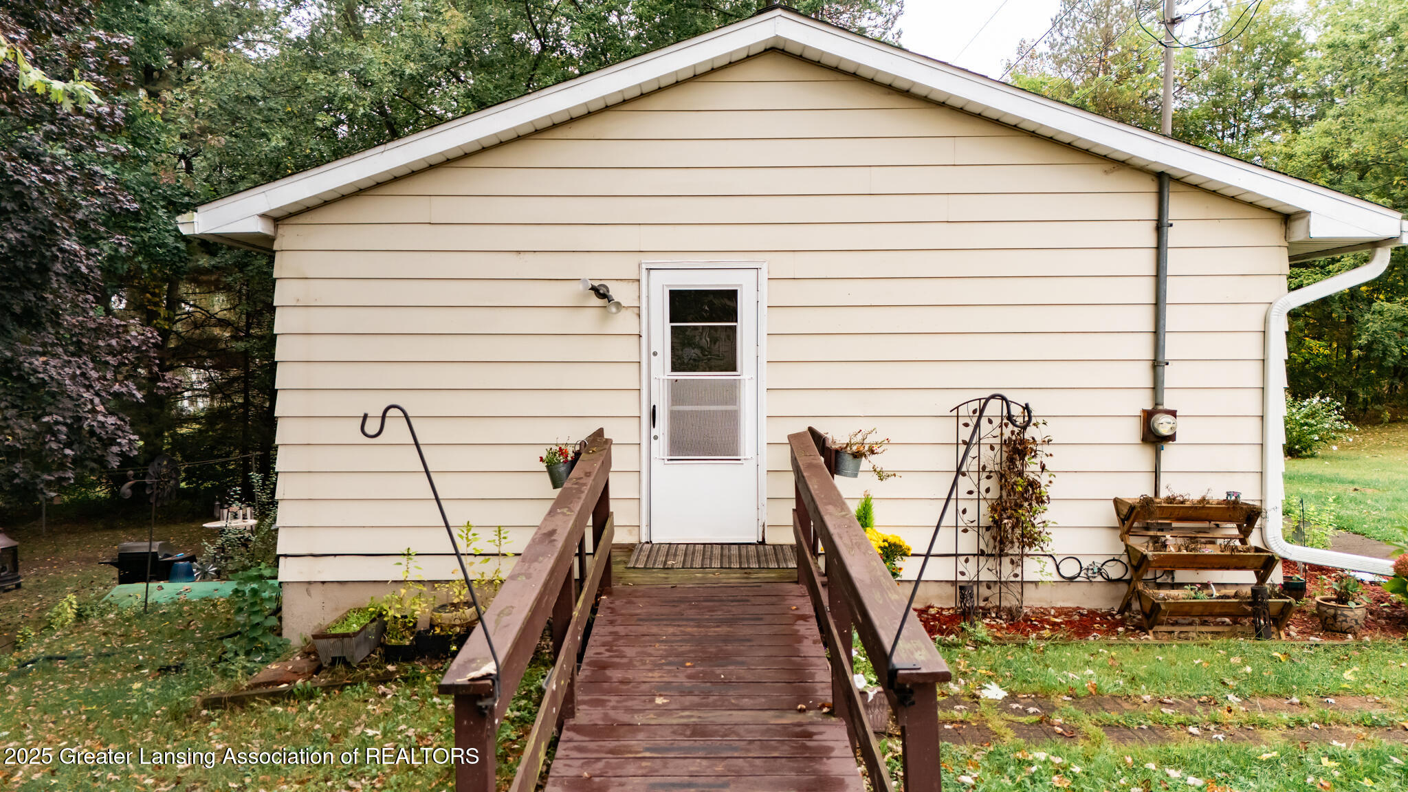 4755 Carlisle Highway