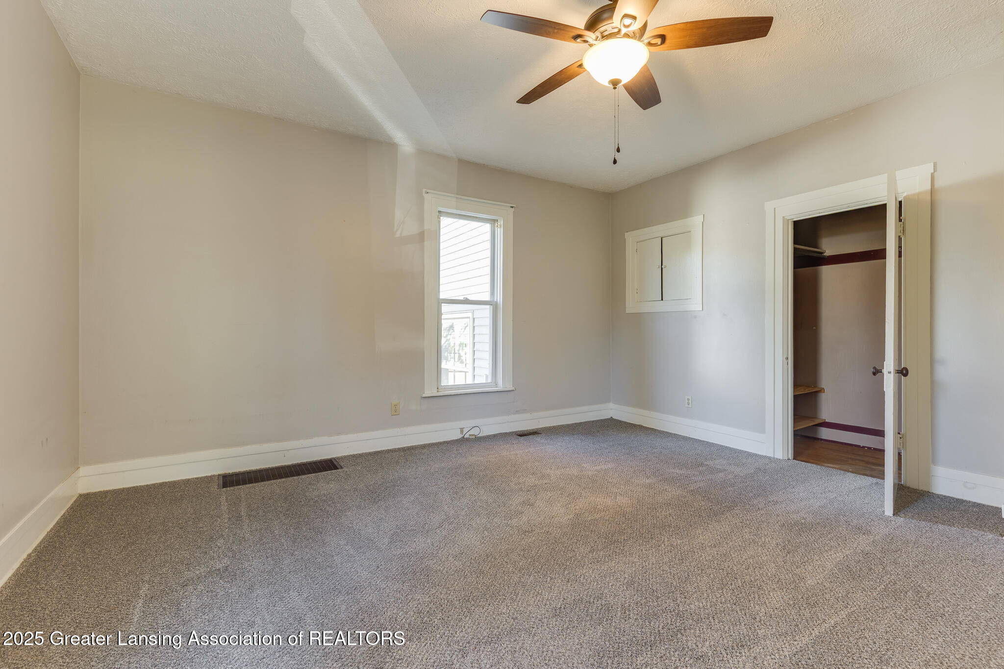 7561 Clark Road