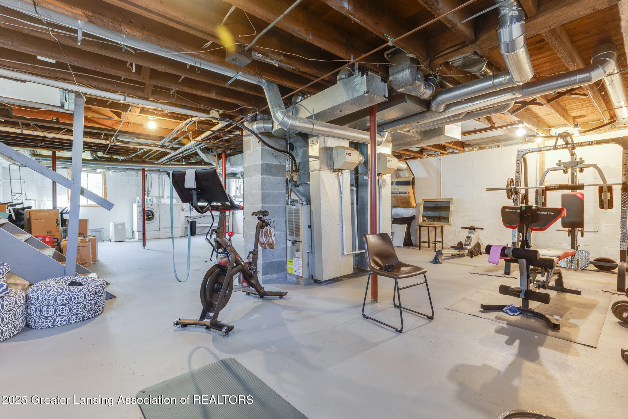 7561 Clark Road