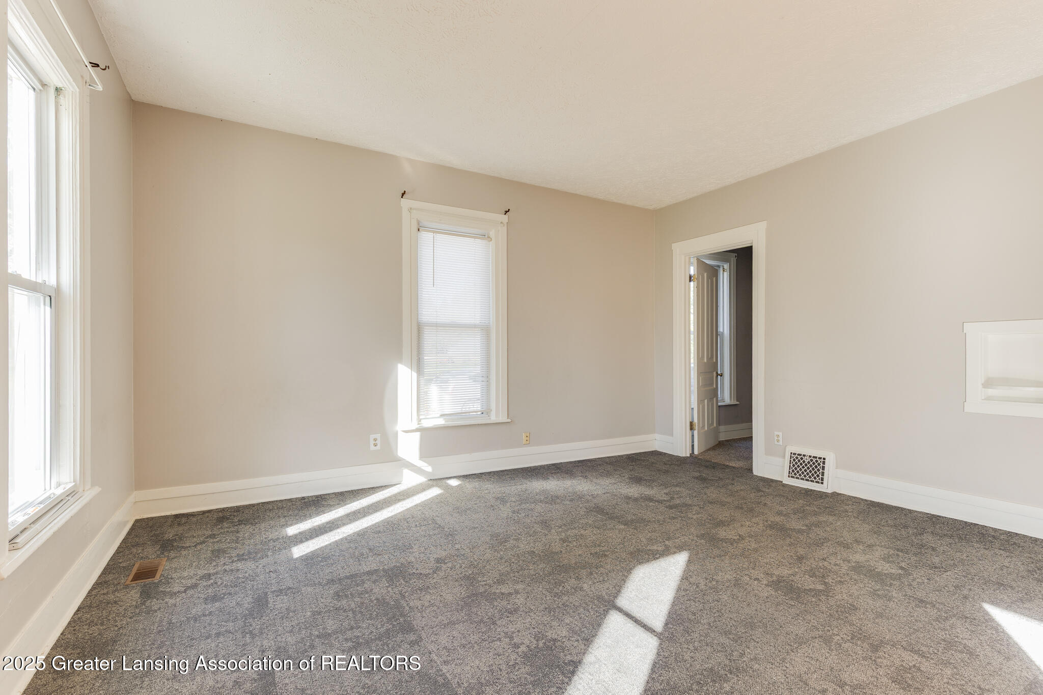 7561 Clark Road