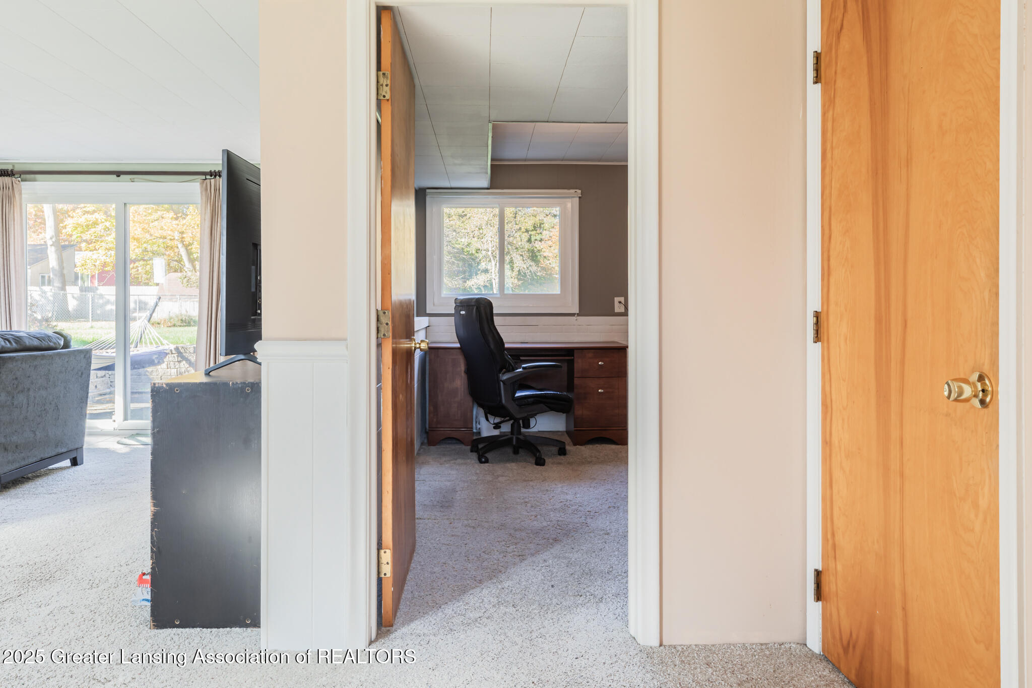 29 E Oliver Drive