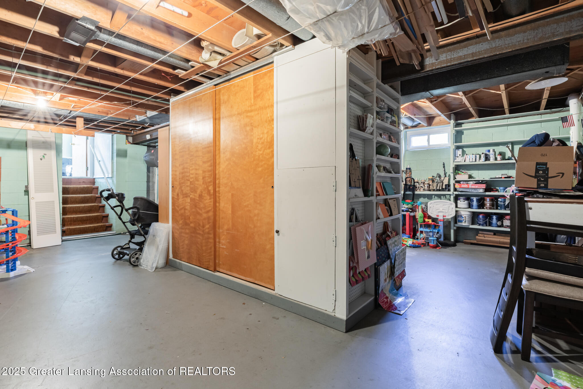 29 E Oliver Drive