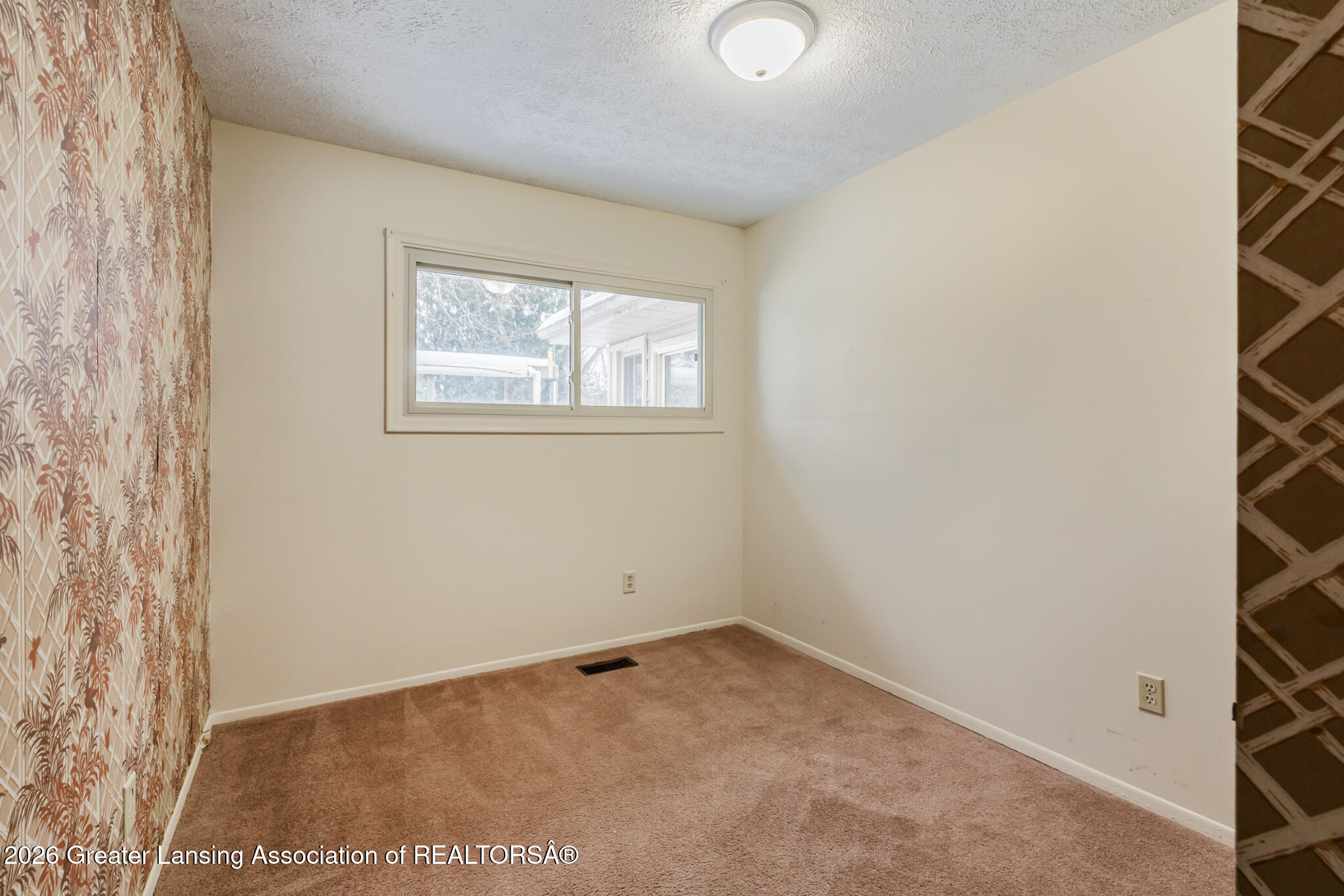 13894 Luroma Circle, DeWitt