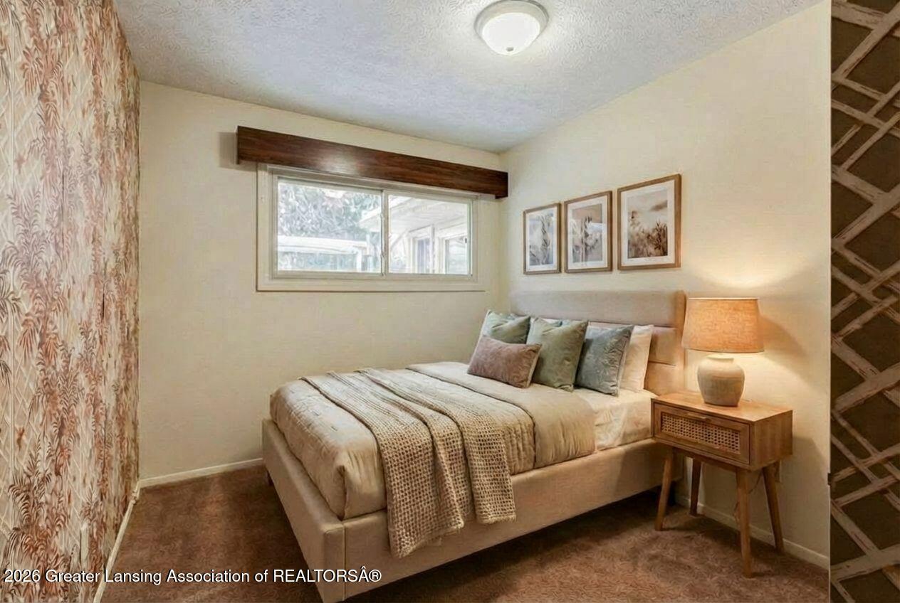 13894 Luroma Circle, DeWitt