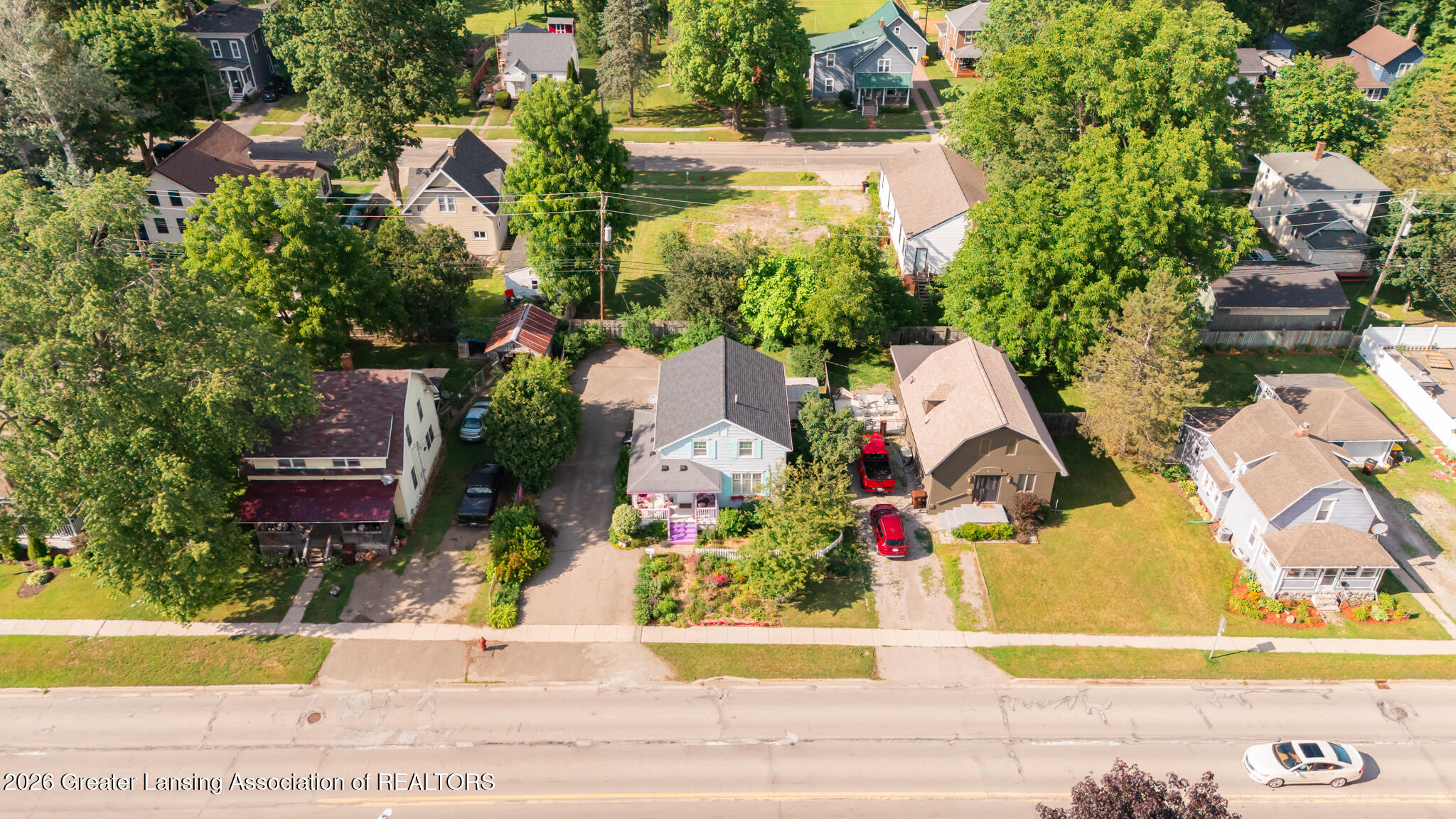 505 E Grand River Avenue