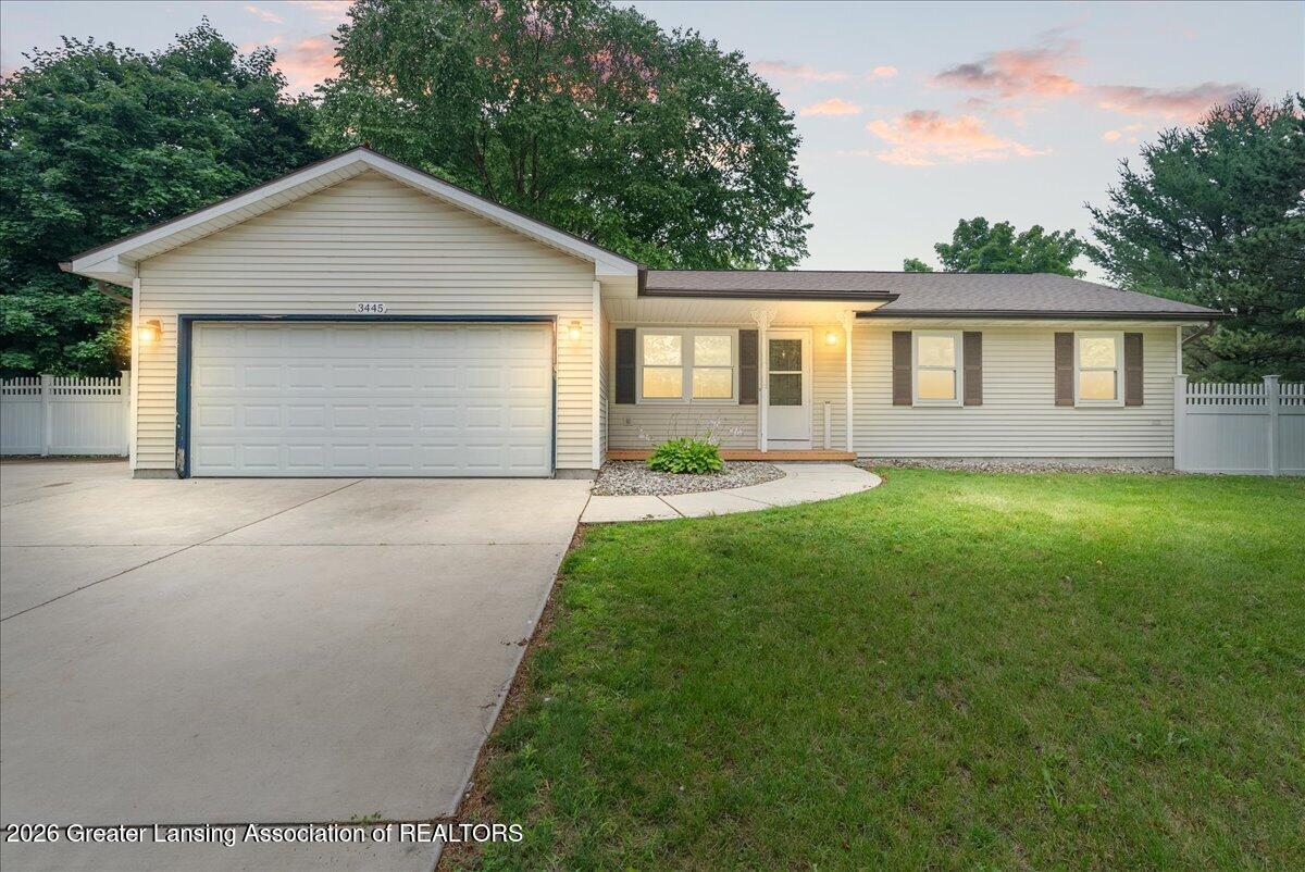3445 Dorothy Lane