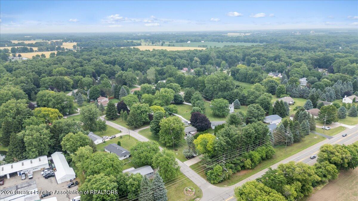 3445 Dorothy Lane