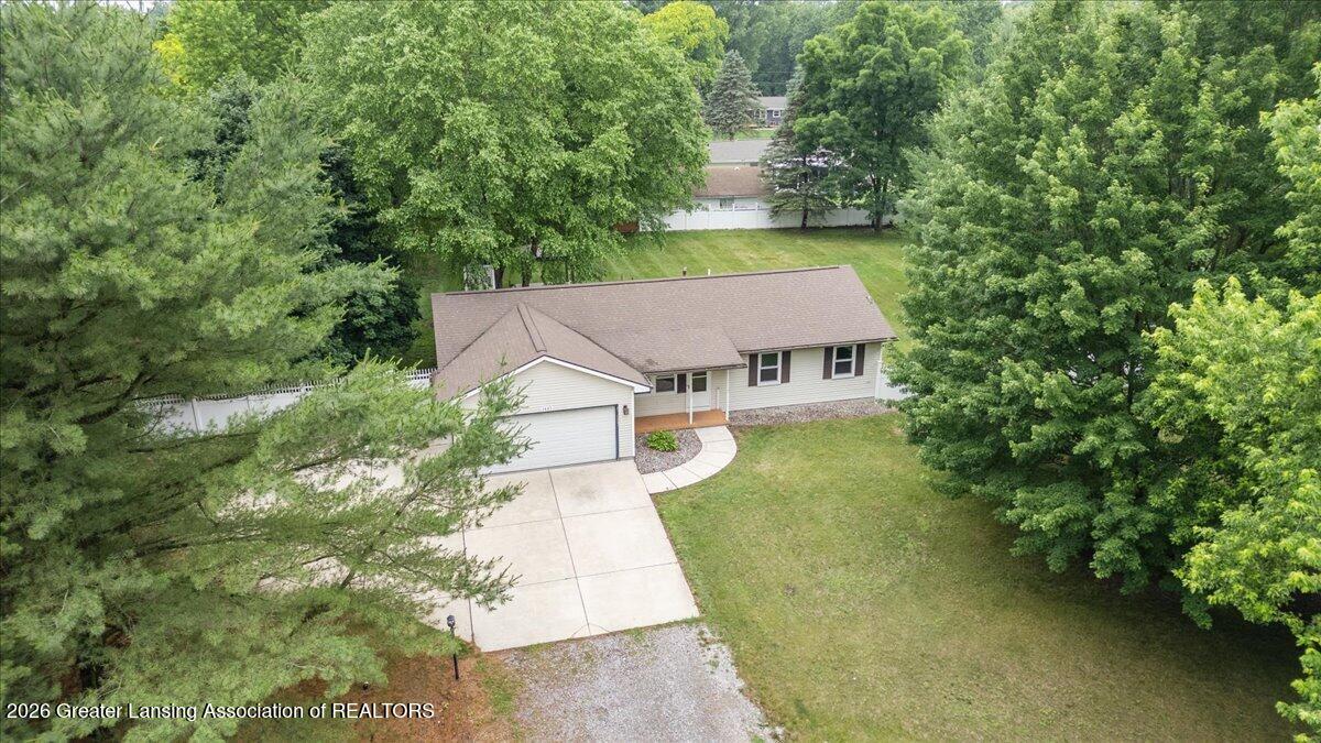 3445 Dorothy Lane