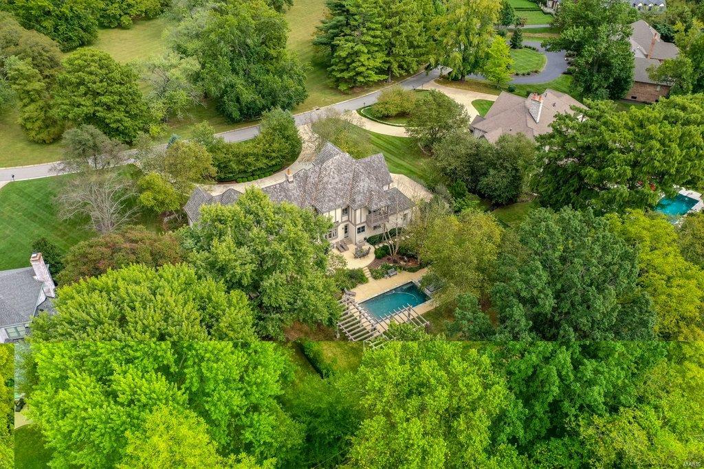 13 Ridgecreek