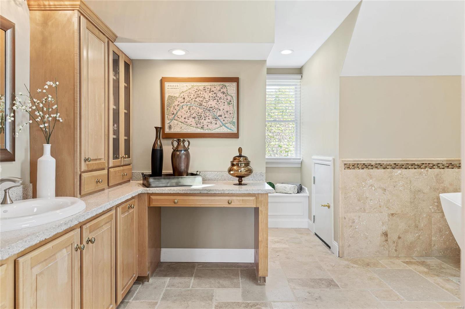 5442 Guinevere Drive