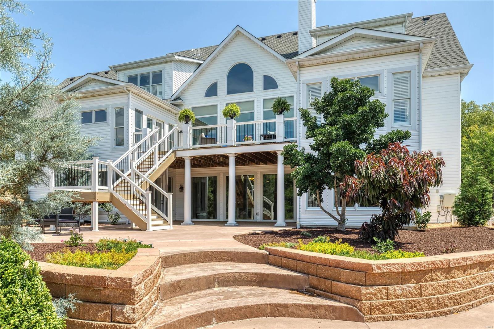 5442 Guinevere Drive