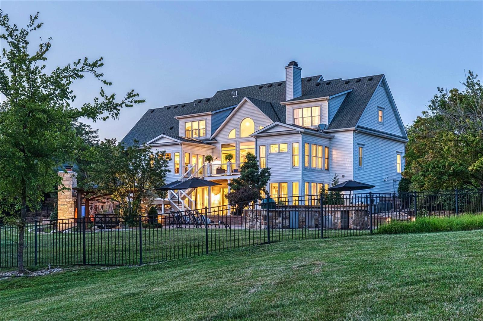 5442 Guinevere Drive