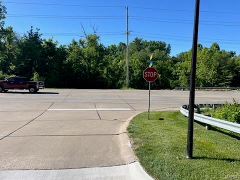 176 Woodland Place Court